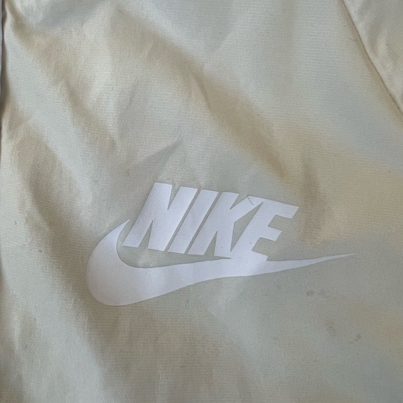 Nike sportswear wind runner hooded jacket womens Small - Picture 10 of 11